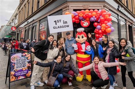 jollibee glasgow halal|Jollibee opens 1st store in Glasgow, Scotland’s biggest city.